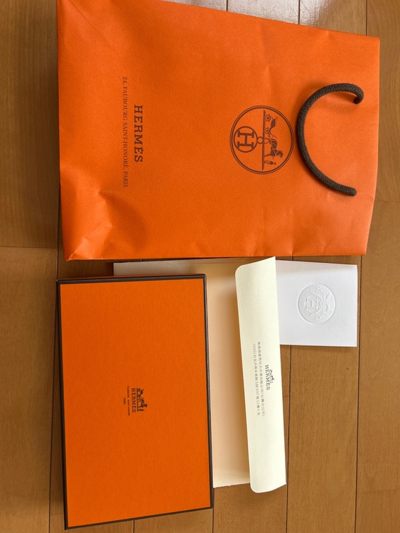 財布（ブランド財布・小物）の商品画像 - 査定依頼日：2025年6月4日 - 最高査定価格：13,000円