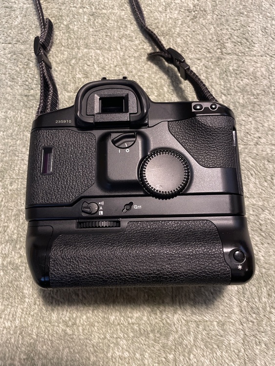 EOS1N HS（カメラ）の商品画像 - 査定依頼日：2026年9月29日 - 最高査定価格：15,000円
