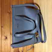 FURLAショルダーバッグ（ブランドバッグ）の商品画像 - 査定依頼日：2019年5月18日 - 最高査定価格：3,000円