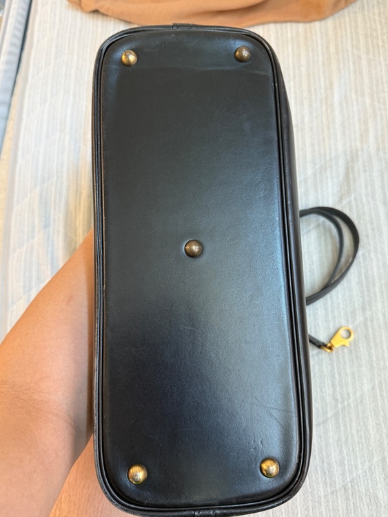 ボリード  31（ブランドバッグ）の商品画像 - 査定依頼日：2025年8月21日 - 最高査定価格：500,000円