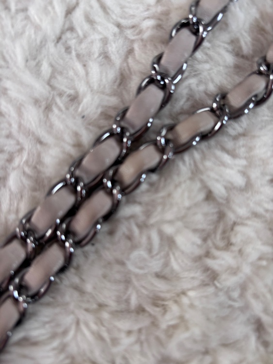 ツイード　チェーンバッグ（ブランドバッグ）の商品画像 - 査定依頼日：2026年1月11日 - 最高査定価格：300,000円