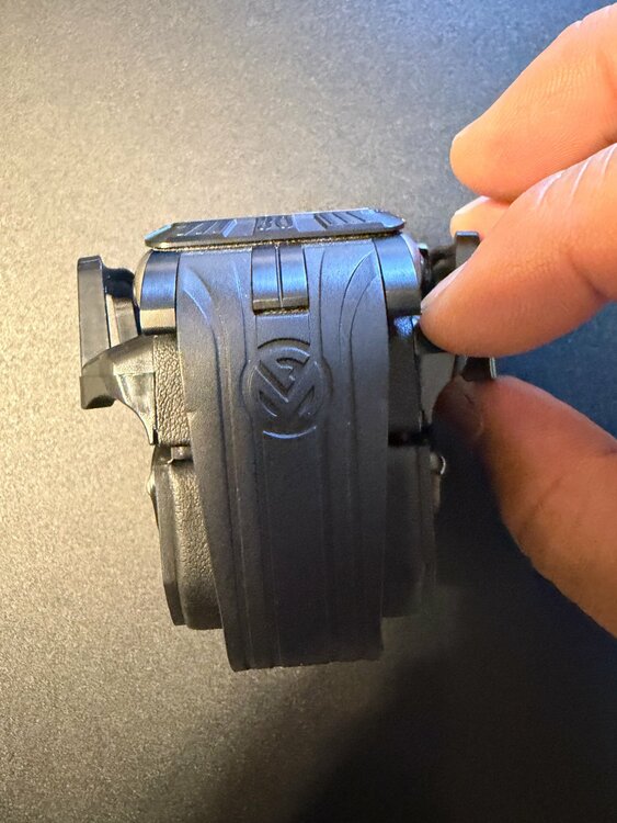 コンキスタドール　コルテス　グランプリ　素材チタニウム（高級時計）の商品画像 - 査定依頼日：2026年2月15日 - 最高査定価格：370,000円