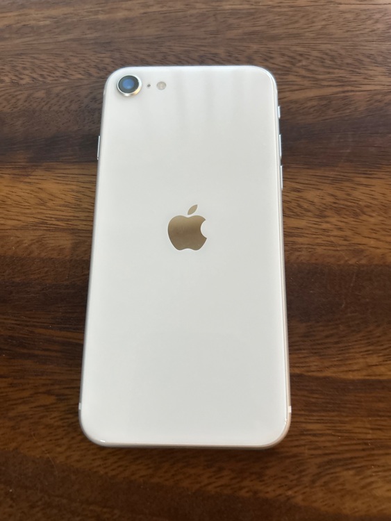 A2296（スマホ）の商品画像 - 査定依頼日：2025年8月22日 - 最高査定価格：12,000円