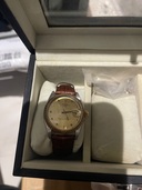 ロレックス パーペチュアルデイト オイスター パーペチュアル デイト Ref. 1505　けーすのま（高級時計）の商品画像 - 査定依頼日：2025年10月22日 - 最高査定価格：580,000円