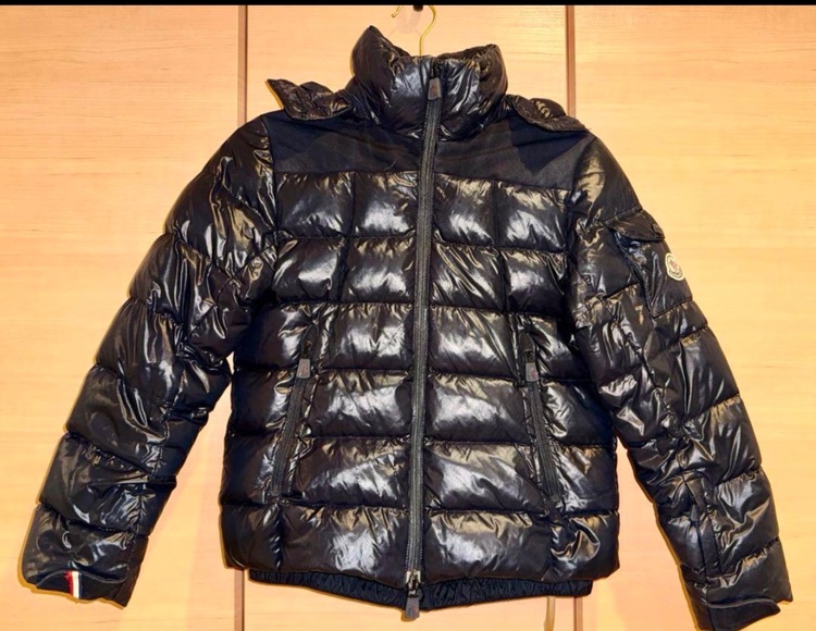 バレンシアガ  （ブランドバッグ）の商品画像 - 査定依頼日：2025年10月7日 - 最高査定価格：36,000円