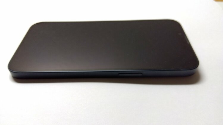 iPhone 13 128GB SIMフリー（スマホ）の商品画像 - 査定依頼日：2026年1月21日 - 最高査定価格：39,000円