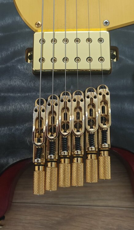 MGFM10（ピアノ・楽器・PA機材）の商品画像 - 査定依頼日：2026年4月1日 - 最高査定価格：80,000円