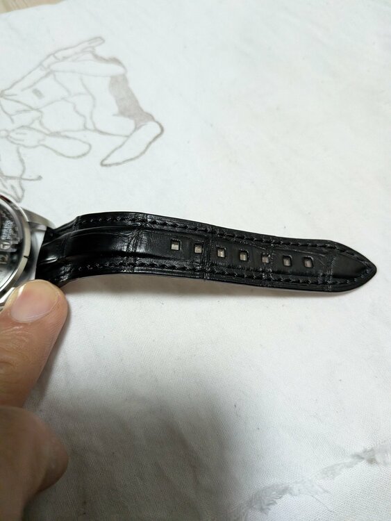 BEHRENS　ROTARY　BLACK（高級時計）の商品画像 - 査定依頼日：2026年2月9日 - 最高査定価格：300,000円