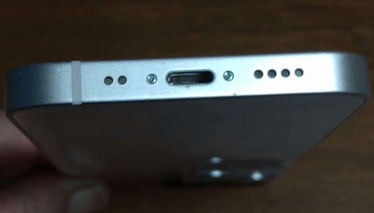 iPhone 13 mini 128GB SIMフリー（スマホ）の商品画像 - 査定依頼日：2026年2月8日 - 最高査定価格：35,000円