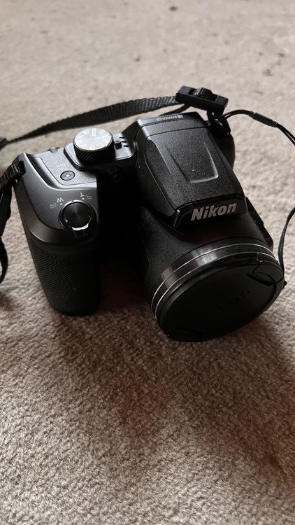 NikonCOOLPIXB500（カメラ）の商品画像 - 査定依頼日：2026年4月15日 - 最高査定価格：9,000円