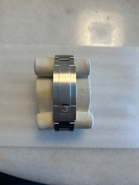 ロレックス サブマリーナー 126610Ln（高級時計）の商品画像 - 査定依頼日：2025年9月7日 - 最高査定価格：2,030,000円