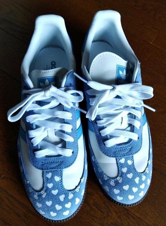 COMME des GARCONS x Adidas SAMBAスニーカー（古着・ファッション）の商品画像 - 査定依頼日：2026年8月28日 - 最高査定価格：3,000円