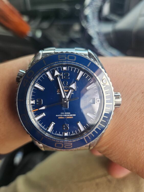 オメガ シーマスター 215.30.44.21.03.001（高級時計）の商品画像 - 査定依頼日：2025年6月4日 - 最高査定価格：530,000円
