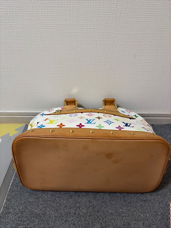 アルマ（ブランドバッグ）の商品画像 - 査定依頼日：2026年8月6日 - 最高査定価格：150,000円