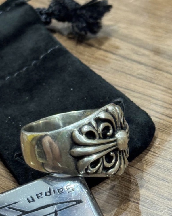 Chrome Hearts 1992 Sterling リング 27（金・貴金属）の商品画像 - 査定依頼日：2025年12月13日 - 最高査定価格：100,000円