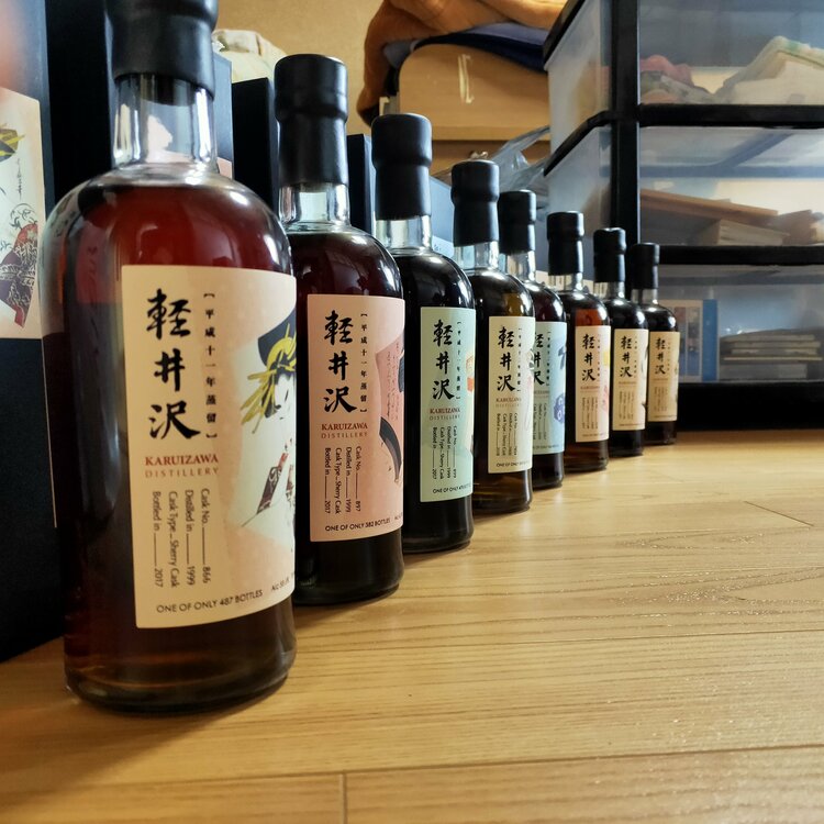 ウイスキー 軽井沢（お酒）の商品画像 - 査定依頼日：2026年8月23日 - 最高査定価格：1,600,000円