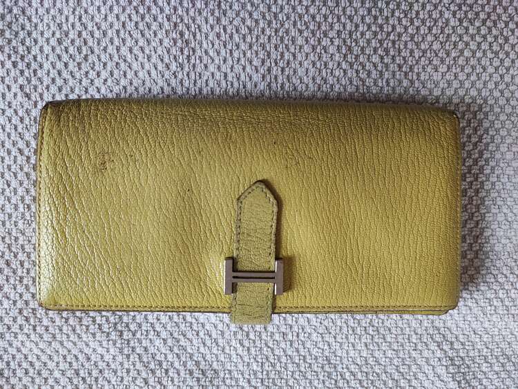 ベアンスフレ（ブランド財布・小物）の商品画像 - 査定依頼日：2025年4月28日 - 最高査定価格：15,000円