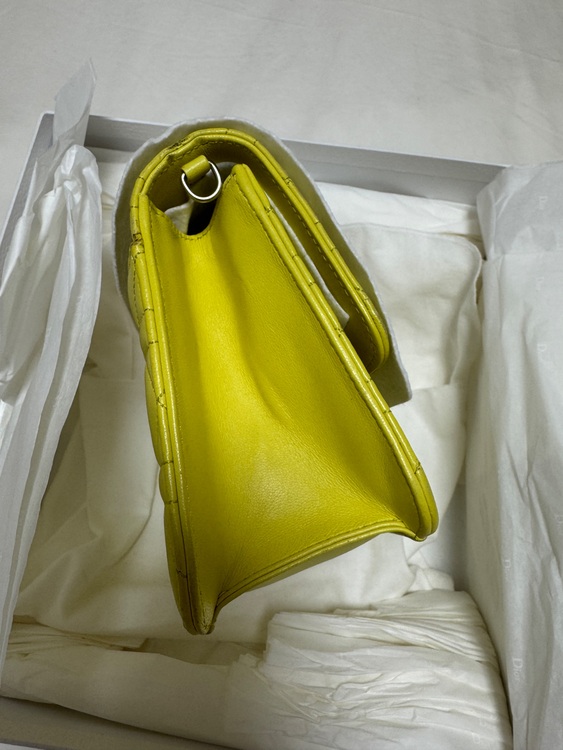 カバン（ブランドバッグ）の商品画像 - 査定依頼日：2025年7月3日 - 最高査定価格：90,000円