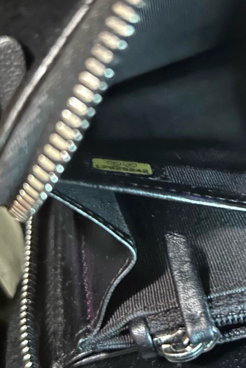 マトラッセキャビアスキン長財布（古着・ファッション）の商品画像 - 査定依頼日：2025年10月6日 - 最高査定価格：18,000円