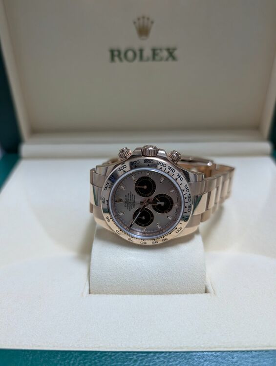 サンダスト（高級時計）の商品画像 - 査定依頼日：2025年10月29日 - 最高査定価格：6,300,000円