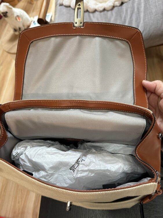 その他 TUMI （ブランドバッグ）の商品画像 - 査定依頼日：2025年1月19日 - 最高査定価格：10,000円