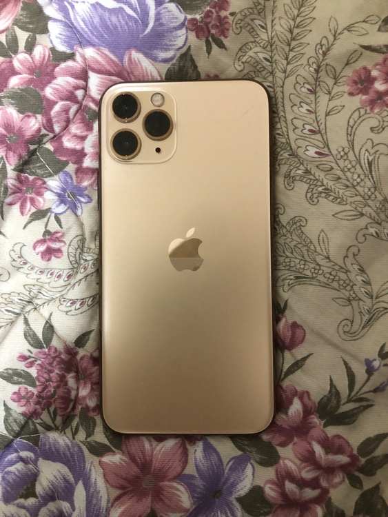 アィフン（スマホ）の商品画像 - 査定依頼日：2026年1月19日 - 最高査定価格：23,000円