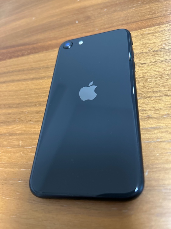 iPhone iPhone SE (第 2 世代) 64GB SIMフリー（スマホ）の商品画像 - 査定依頼日：2026年8月13日 - 最高査定価格：11,000円
