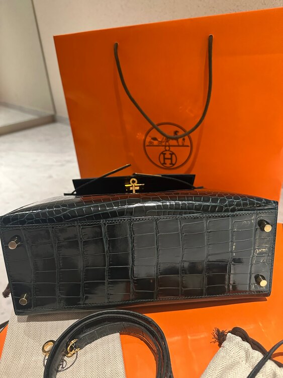 エルメス ケリー （ブランドバッグ）の商品画像 - 査定依頼日：2025年1月29日 - 最高査定価格：1,200,000円