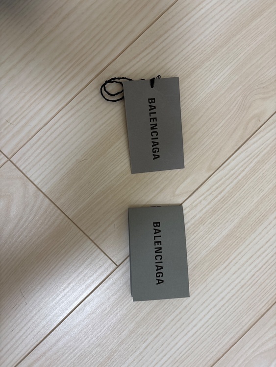 バレンシアガ  （ブランドバッグ）の商品画像 - 査定依頼日：2025年12月17日 - 最高査定価格：88,000円