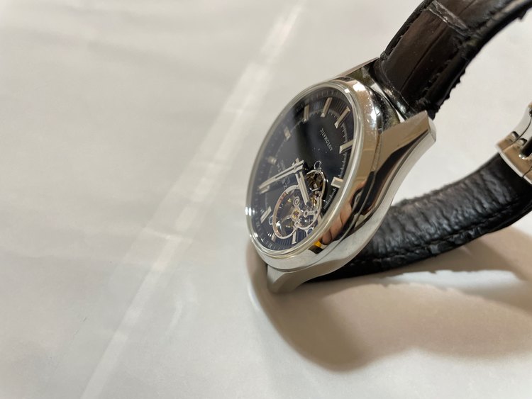 EL PRIMERO Synopsis（高級時計）の商品画像 - 査定依頼日：2023年9月30日 - 最高査定価格：280,000円