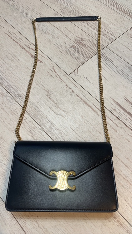 セリーヌ  （ブランドバッグ）の商品画像 - 査定依頼日：2025年8月12日 - 最高査定価格：220,000円