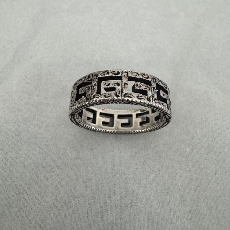 グッチ  （ブランドバッグ）の商品画像 - 査定依頼日：2025年11月29日 - 最高査定価格：15,000円