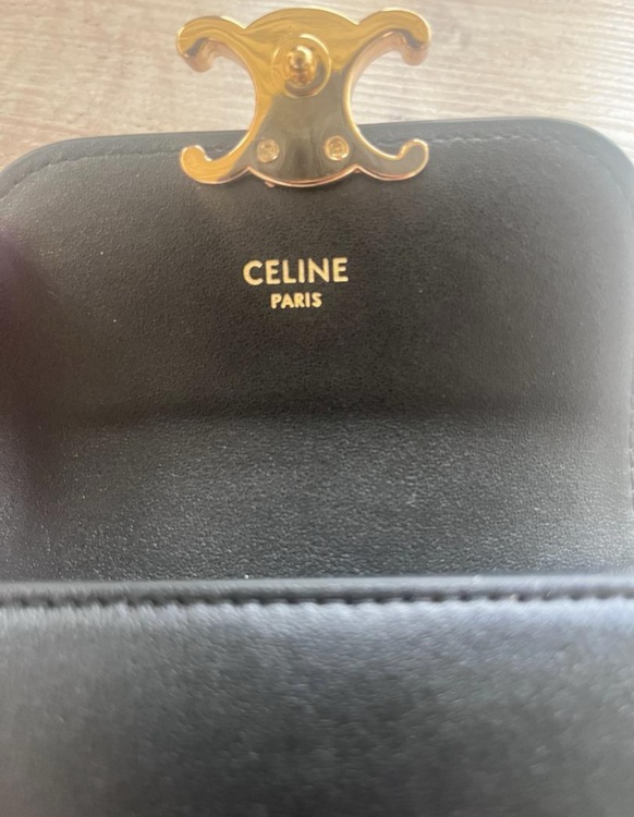 セリーヌ  （ブランドバッグ）の商品画像 - 査定依頼日：2025年7月25日 - 最高査定価格：60,000円