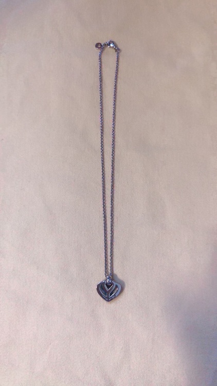 ブルガリ　ドッピオクオーレ　Ｋ18WG（金・貴金属）の商品画像 - 査定依頼日：2022年7月6日 - 最高査定価格：57,000円