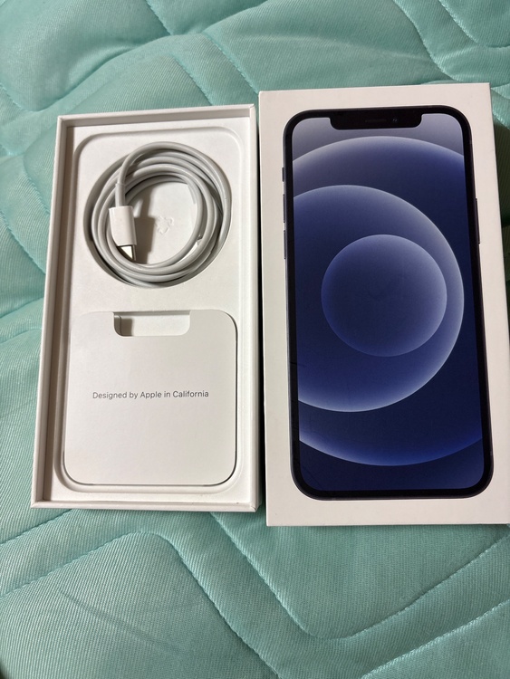 iPhone iPhone 12 64GB SIMフリー（スマホ）の商品画像 - 査定依頼日：2026年10月15日 - 最高査定価格：20,500円