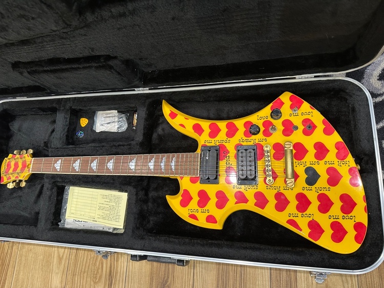 Burny MG-145S HY（ピアノ・楽器・PA機材）の商品画像 - 査定依頼日：2026年3月28日 - 最高査定価格：100,000円