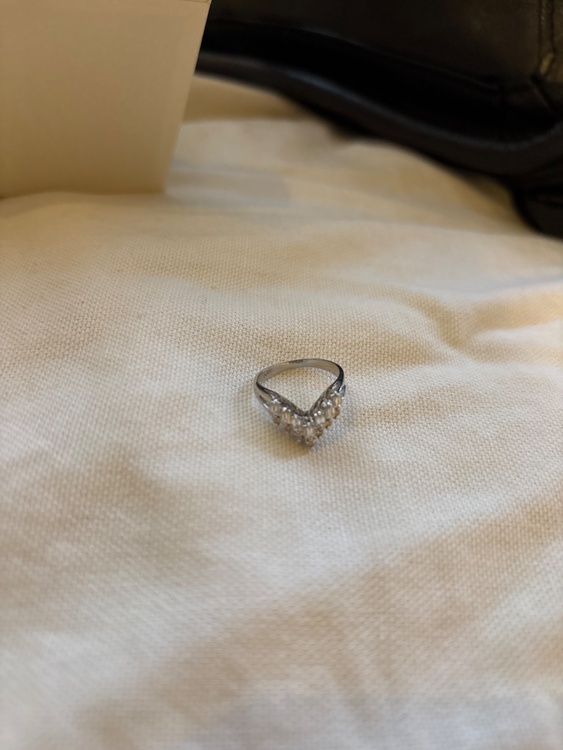 指輪（宝石）の商品画像 - 査定依頼日：2026年3月10日 - 最高査定価格：150,000円