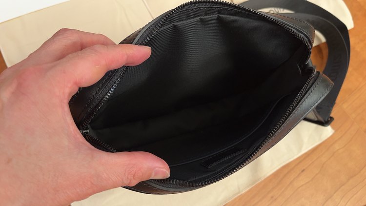  M69827 デュオ・メッセンジャー（ブランドバッグ）の商品画像 - 査定依頼日：2022年9月25日 - 最高査定価格：185,000円