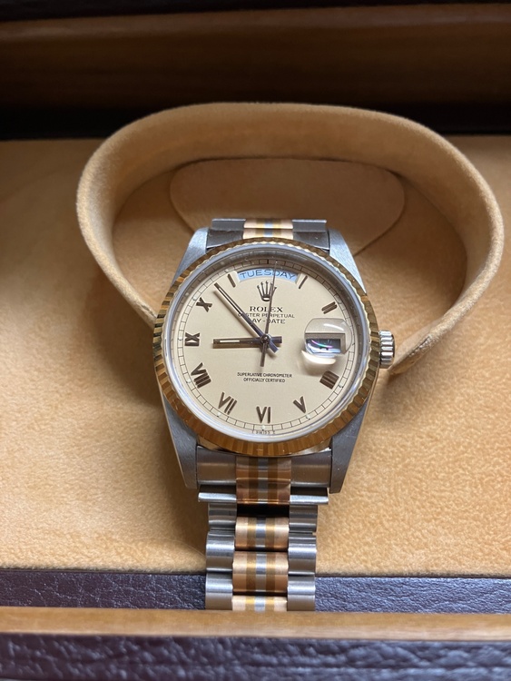 ロレックス デイデイト 1823（高級時計）の商品画像 - 査定依頼日：2025年12月7日 - 最高査定価格：2,800,000円