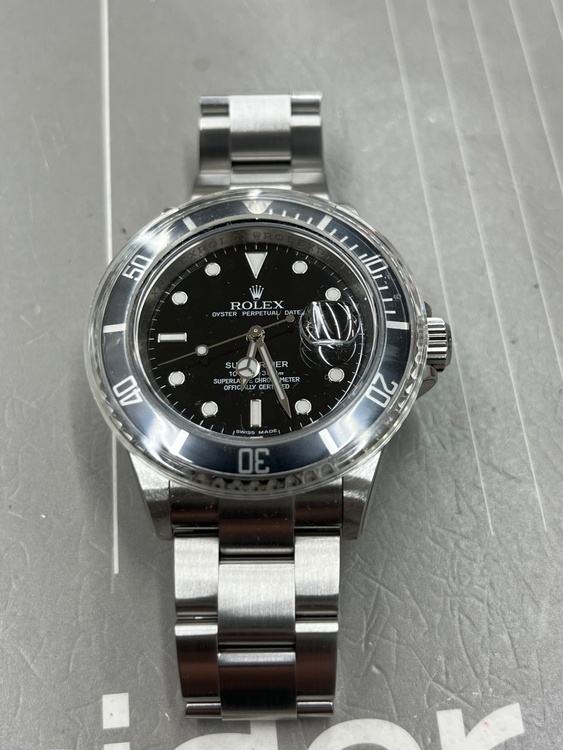 ロレックス サブマリーナー （高級時計）の商品画像 - 査定依頼日：2025年12月24日 - 最高査定価格：1,600,000円