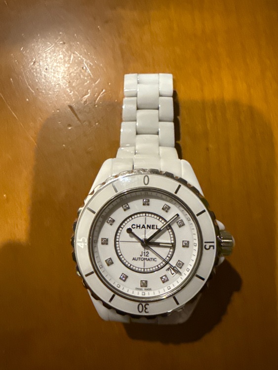 シャネル J12 （高級時計）の商品画像 - 査定依頼日：2025年7月20日 - 最高査定価格：350,000円