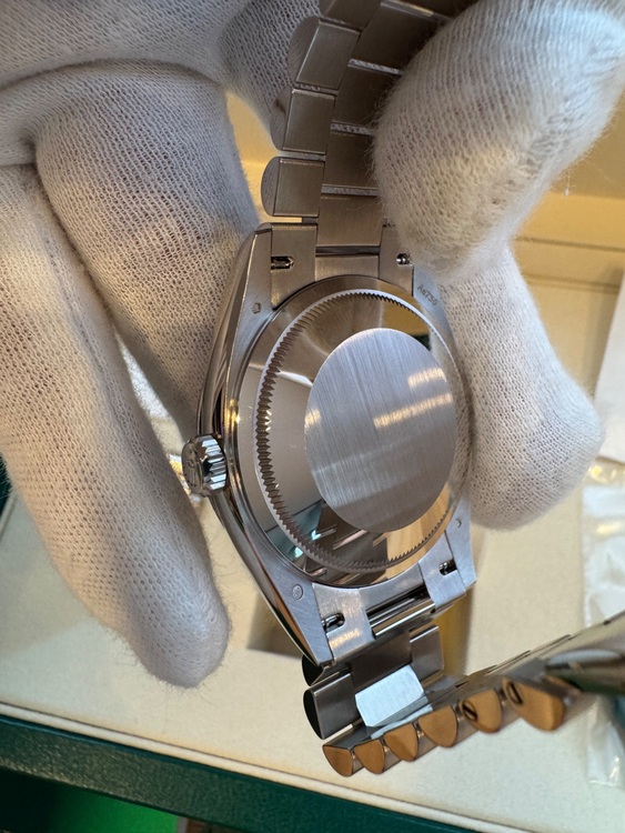 デイデイト36  128239 ピンクオパール（高級時計）の商品画像 - 査定依頼日：2025年8月2日 - 最高査定価格：7,100,000円