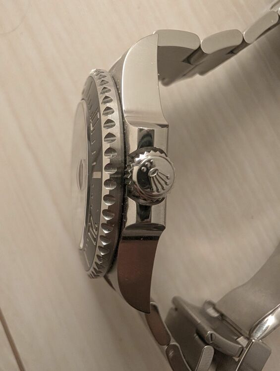 ロレックス シードゥエラー （高級時計）の商品画像 - 査定依頼日：2025年12月1日 - 最高査定価格：2,200,000円