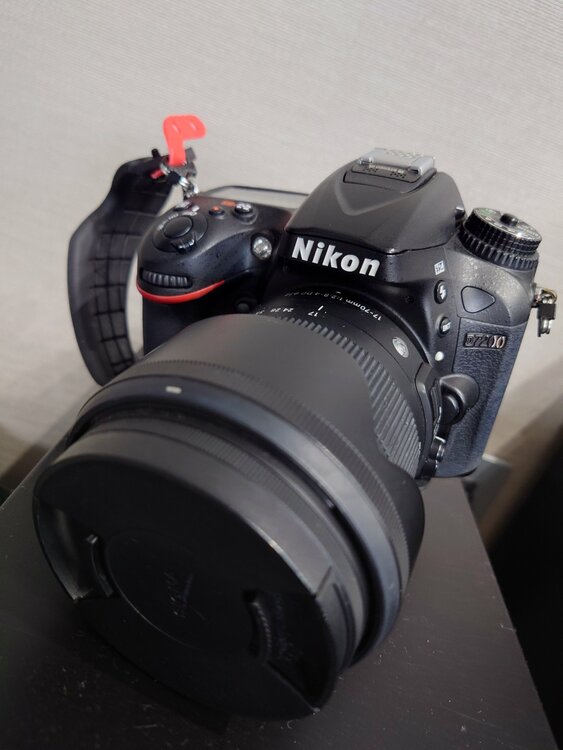 D7200（カメラ）の商品画像 - 査定依頼日：2026年6月1日 - 最高査定価格：43,100円