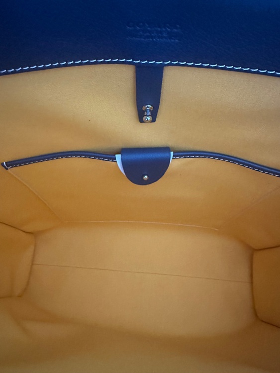 サックボルテール（ブランドバッグ）の商品画像 - 査定依頼日：2025年9月4日 - 最高査定価格：250,000円