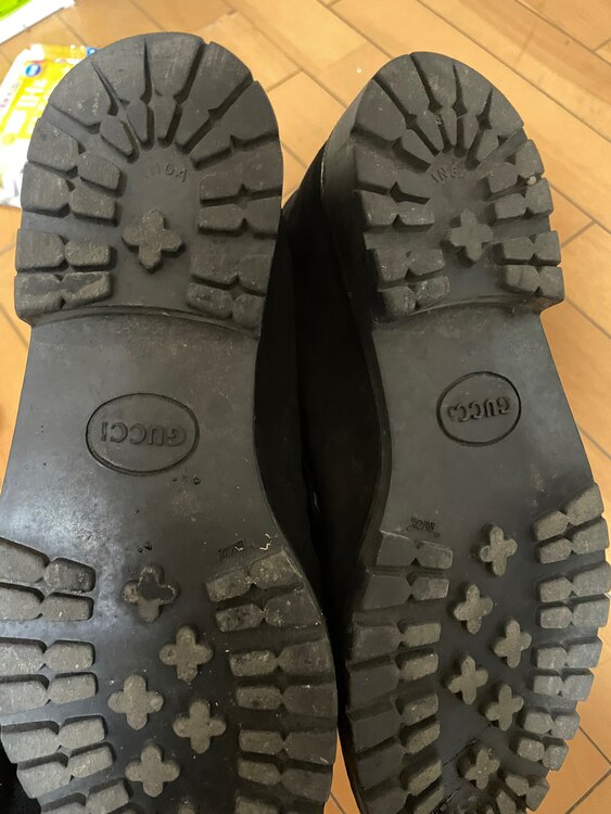 グッチ  （ブランドバッグ）の商品画像 - 査定依頼日：2024年12月30日 - 最高査定価格：4,000円