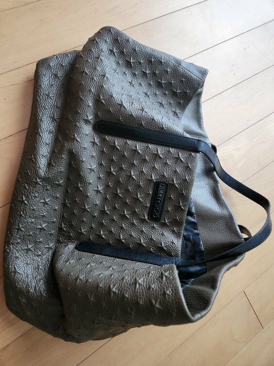 わからない（ブランドバッグ）の商品画像 - 査定依頼日：2026年3月7日 - 最高査定価格：20,000円