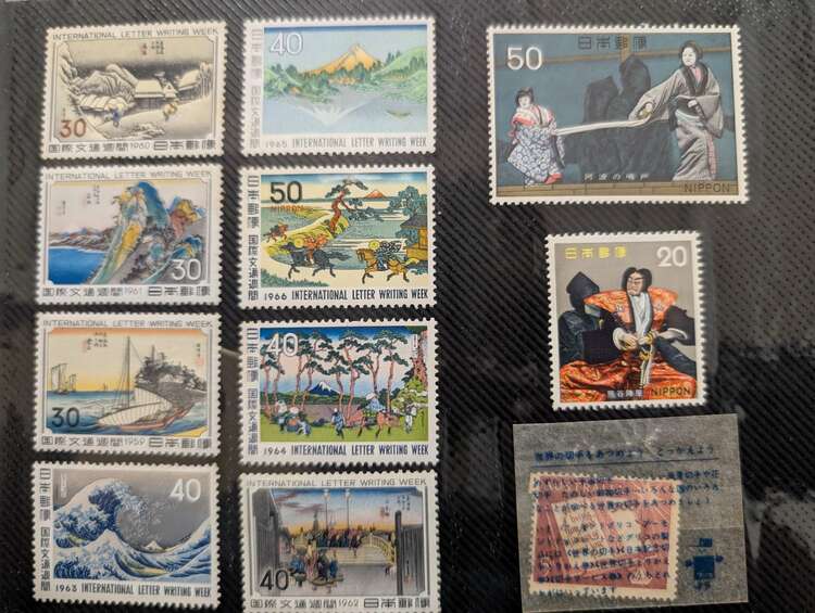 切手バラ100数枚、記念シート、お年玉切手シート数枚（切手）の商品画像 - 査定依頼日：2025年5月19日 - 最高査定価格：300円