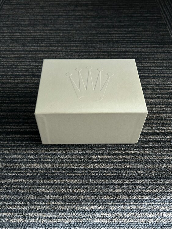 コスモグラフデイトナ（高級時計）の商品画像 - 査定依頼日：2025年1月27日 - 最高査定価格：4,000,000円