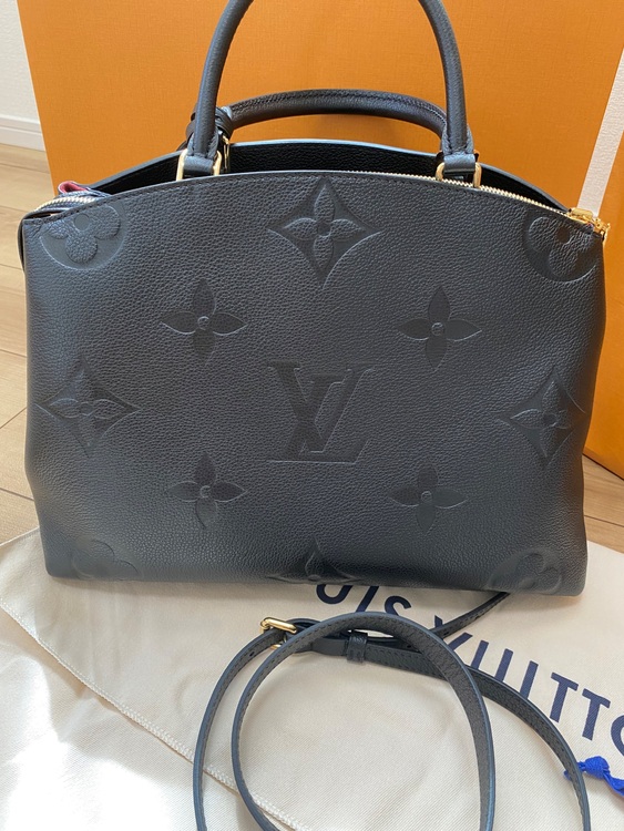 ルイヴィトン モノグラム （ブランドバッグ）の商品画像 - 査定依頼日：2025年9月23日 - 最高査定価格：320,000円